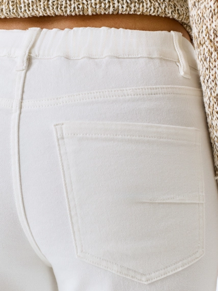 Базовые белые джинсы Slim