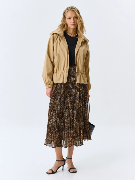 Ветровка из смесового хлопка с капюшоном