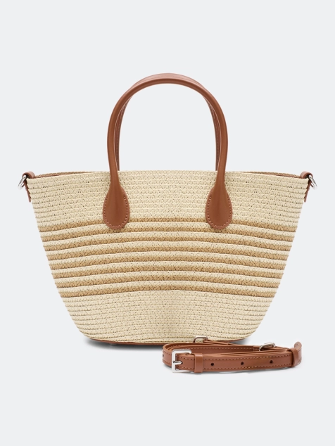 Соломенная сумка в полоску