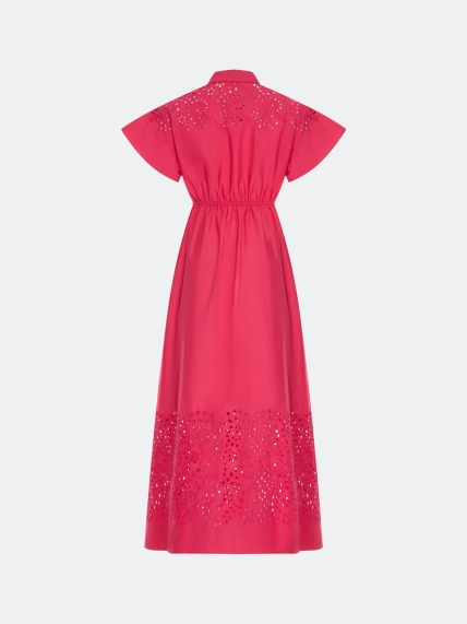 Яркое платье с вышивкой ришелье