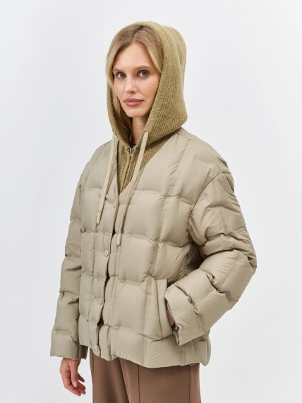 Пуховая куртка с трикотажной манишкой
