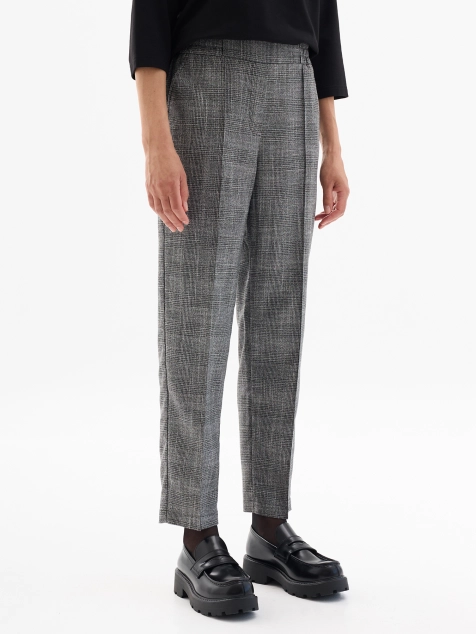 Брюки в клетку с деликатным люрексом