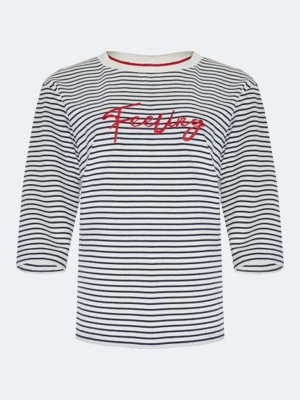 Джемпер в полоску с вышивкой