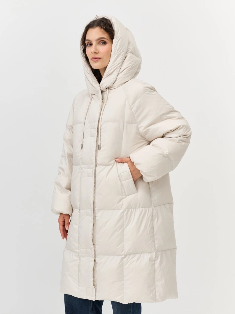 Жемчужный пуховик с квадратной стежкой