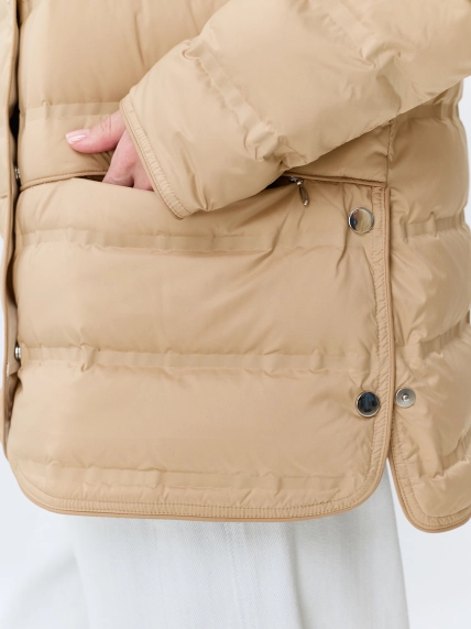 Легкая куртка на натуральном утеплителе