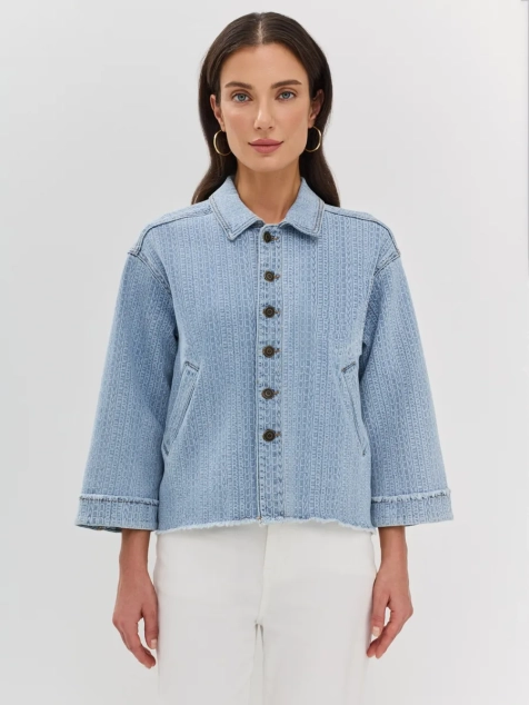 Укороченный джинсовый жакет с принтом