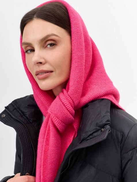 Вязаная косынка с ангорой