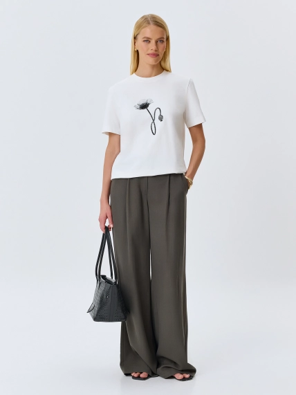 Футболка с бисером