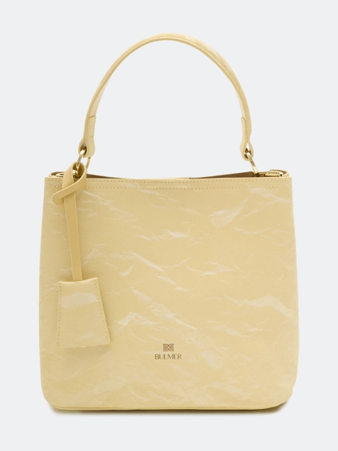 Сумка из кожи с деликатным переливом