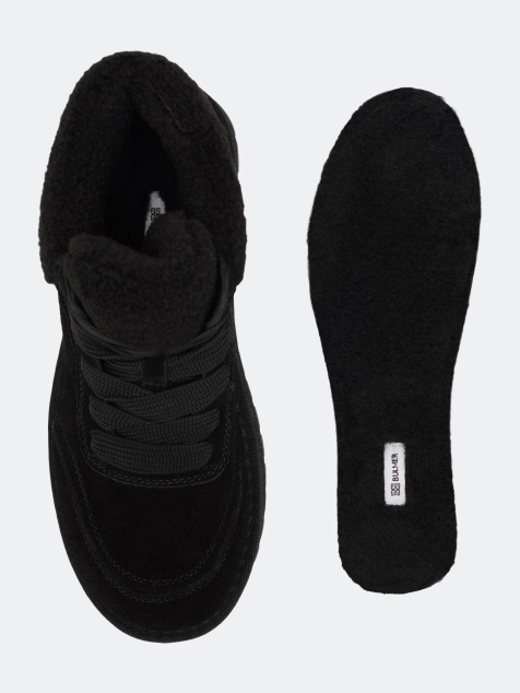 Замшевые кроссовки с мехом