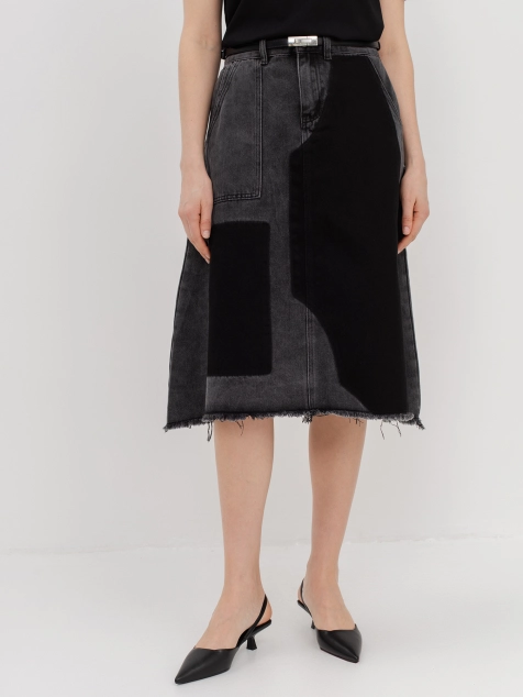 Джинсовая юбка с абстрактной варкой