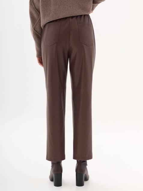 Брюки из мягкой экокожи