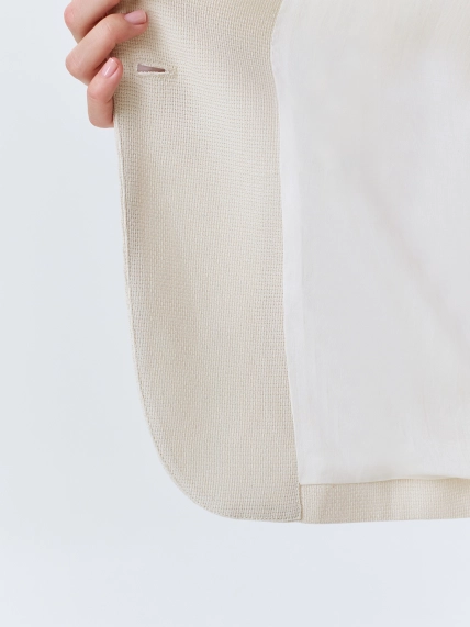 Однобортный жакет из рогожки