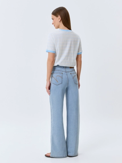 Джинсы Wide leg с деликатными лампасами