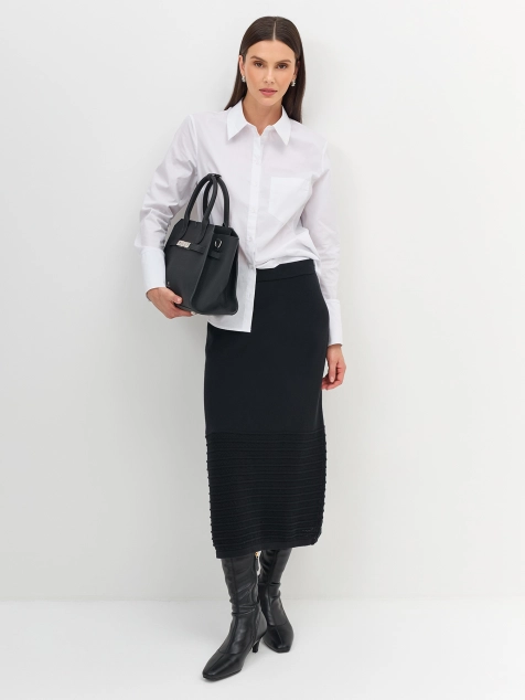 Вязаная юбка с ажурной вставкой