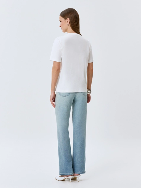 Футболка с ажурным декором