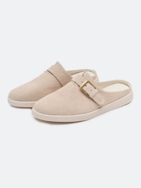 Мюли из натуральной замши с декоративным ремешком