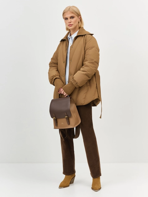 Объемная куртка с трикотажной манишкой