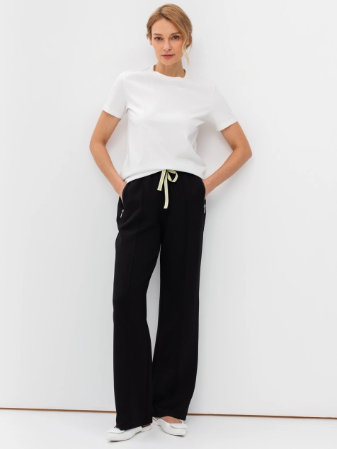 Трикотажные брюки с простроченными стрелками