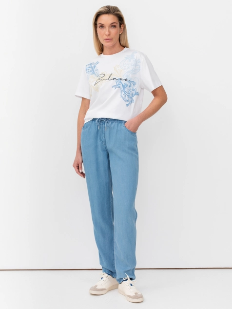 Джинсы из тонкого хлопка с резинкой по талии