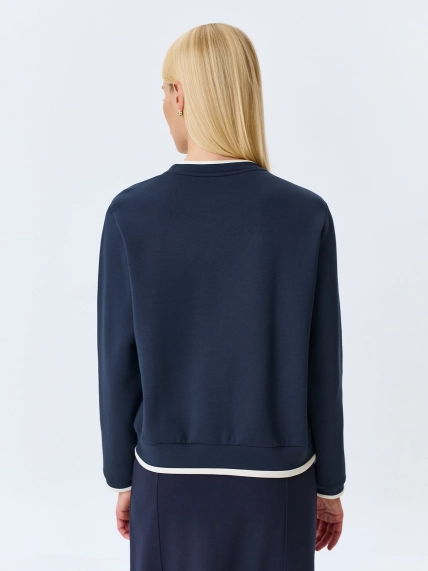 Свитшот с графичным принтом