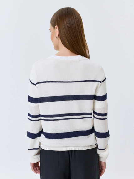 Джемпер в контрастную полоску