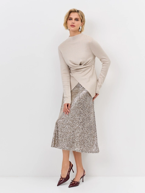 Яркая юбка-миди с искрящимися пайетками