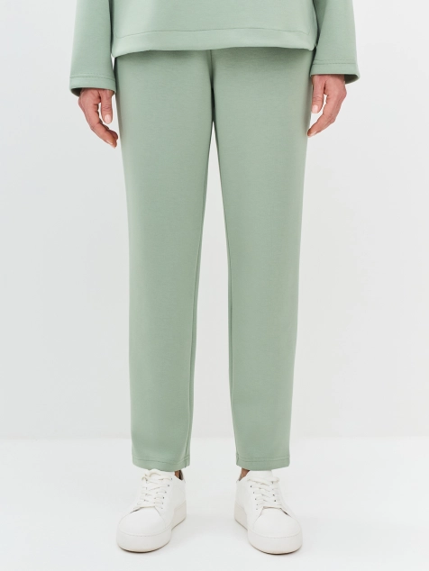 Трикотажные брюки прямого силуэта