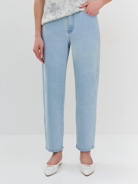 Легкие джинсы regular fit