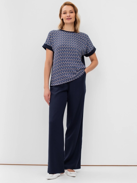 Комбинированная блузка с абстрактным принтом