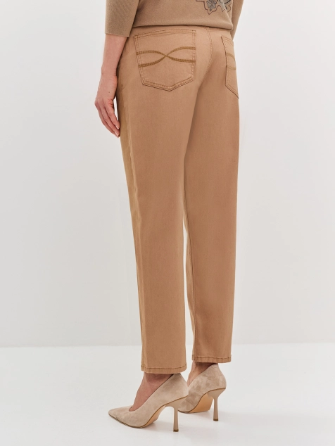 Бежевые джинсы slim