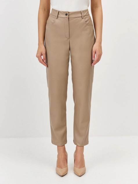 Зауженные брюки из экокожи