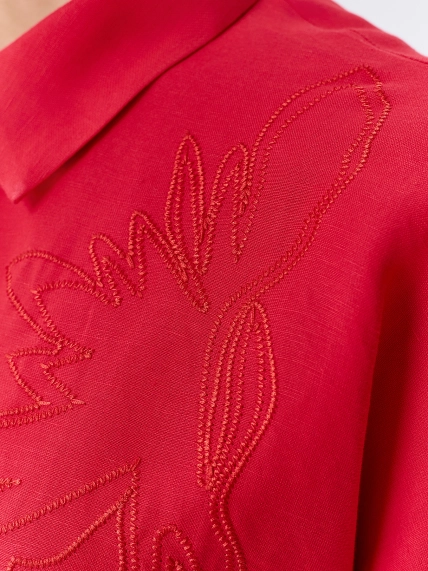 Удлиненная льняная блузка