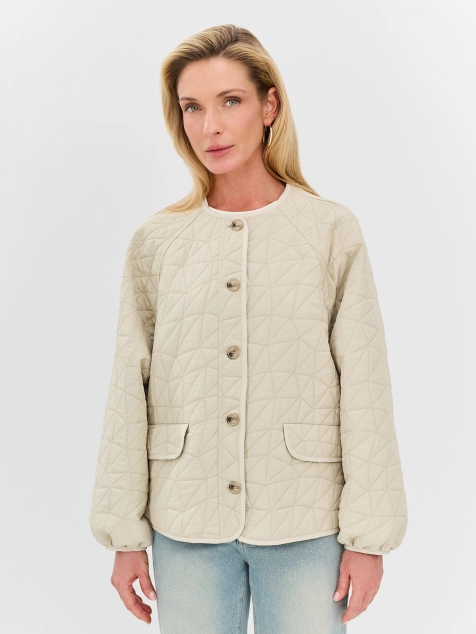 Тонкая куртка с акцентными пуговицами