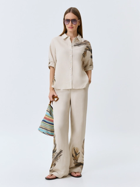 Льняная блузка с авторским принтом