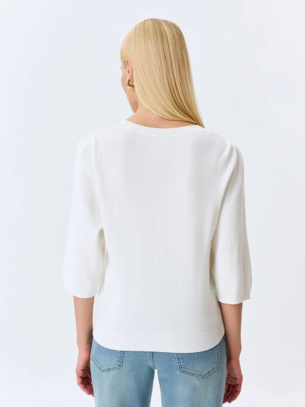 Джемпер с ажурной вязкой