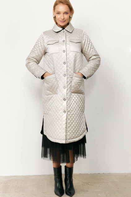 Стеганое двустороннее пальто с отложным воротником и нагрудными карманами