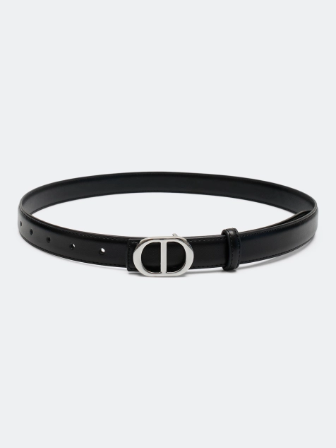 Кожаный ремень с круглой пряжкой