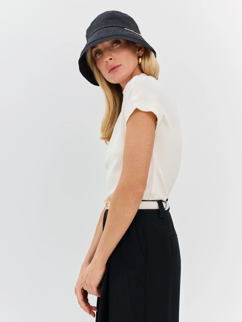 Панама из ткани с эффектом крэш