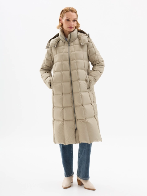 Удлиненный пуховик с квадратной стежкой