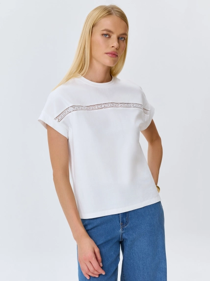 Футболка с ажурным декором