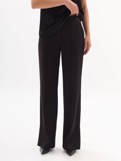 Струящиеся брюки с высокими разрезами в швах