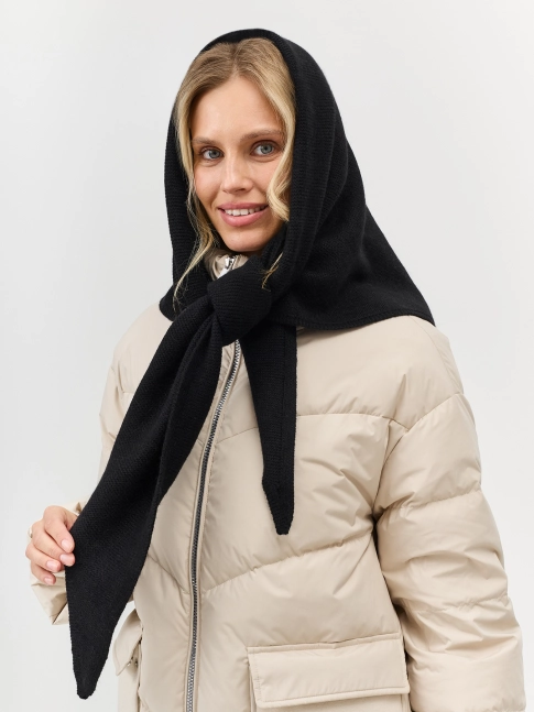 Вязаная косынка с ангорой