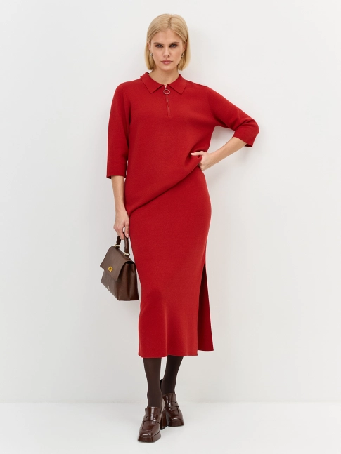 Жаккардовая юбка с  разрезом