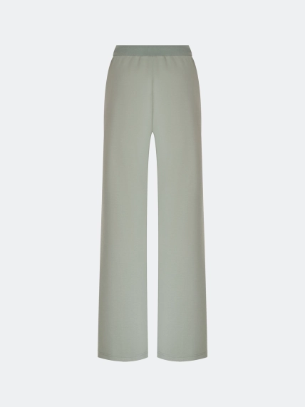 Прямые брюки с застроченными стрелками