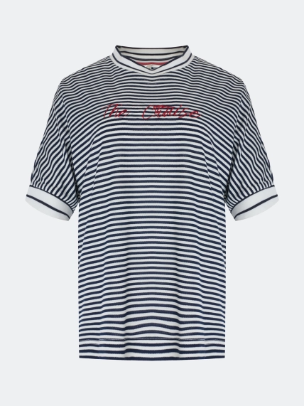 Футболка в тонкую полоску