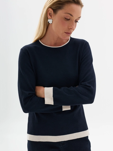 Джемпер прямого силуэта с контрастной отделкой