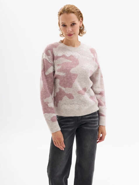 Яркий свитер с абстрактным принтом и пайетками