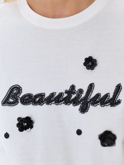 Футболка с декором 3D