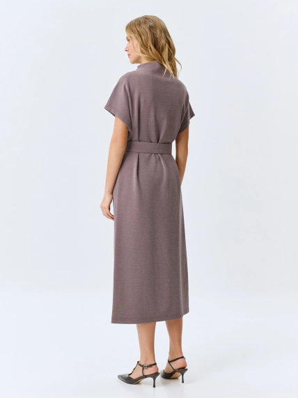 Трикотажное платье с вышивкой